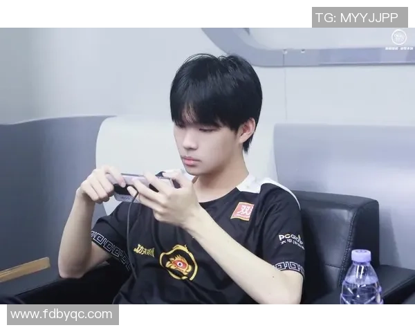 WE战队在王者荣耀配合排名中创下新高展现团队实力与默契 WE战队在王者荣耀配合排名中创下新高展现团队实力与默契